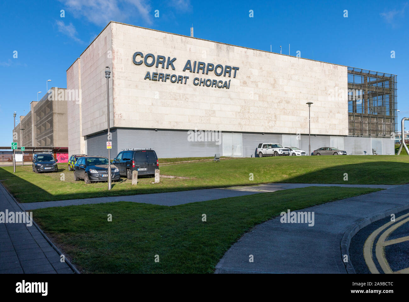 Cork Airport, Cork, Ireland. 14th November, 2019. High- rise parking building at Cork Airport, Cork, Ireland Credit; David Creedon / Alamy Stock Photo