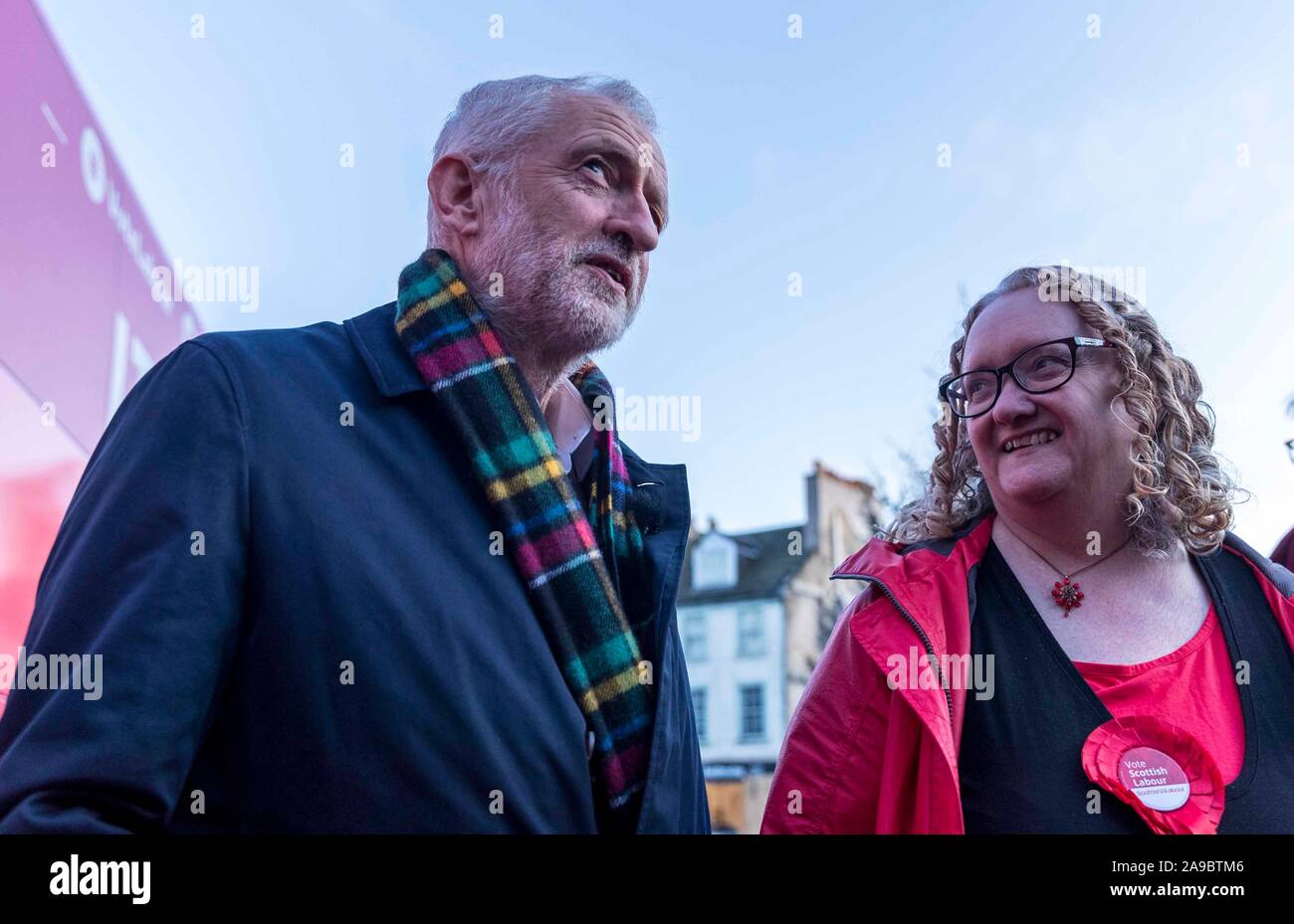 Linlithgow, United Kingdom. 14 November, 2019 Pictured: Jeremy Corbyn with Wendy Milne, candidate for Linlithgow and East Falkirk at Linlithgow Cross in Linlithgow. Labour leader, Jeremy Corbyn continues his visit to Scotland as part of his UK Election campaign. Credit: Rich Dyson/Alamy Live News Stock Photo