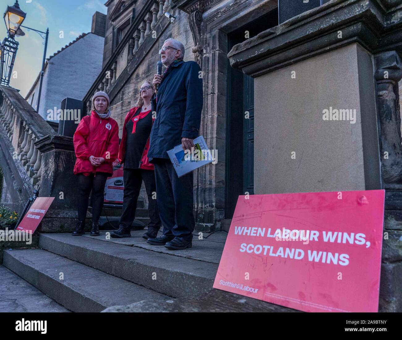 Linlithgow, United Kingdom. 14 November, 2019 Pictured: Jeremy Corbyn with Livingston Candidate Caitlin Kane and Wendy Milne, candidate for Linlithgow and East Falkirk at Linlithgow Cross in Linlithgow. Labour leader, Jeremy Corbyn continues his visit to Scotland as part of his UK Election campaign. Credit: Rich Dyson/Alamy Live News Stock Photo