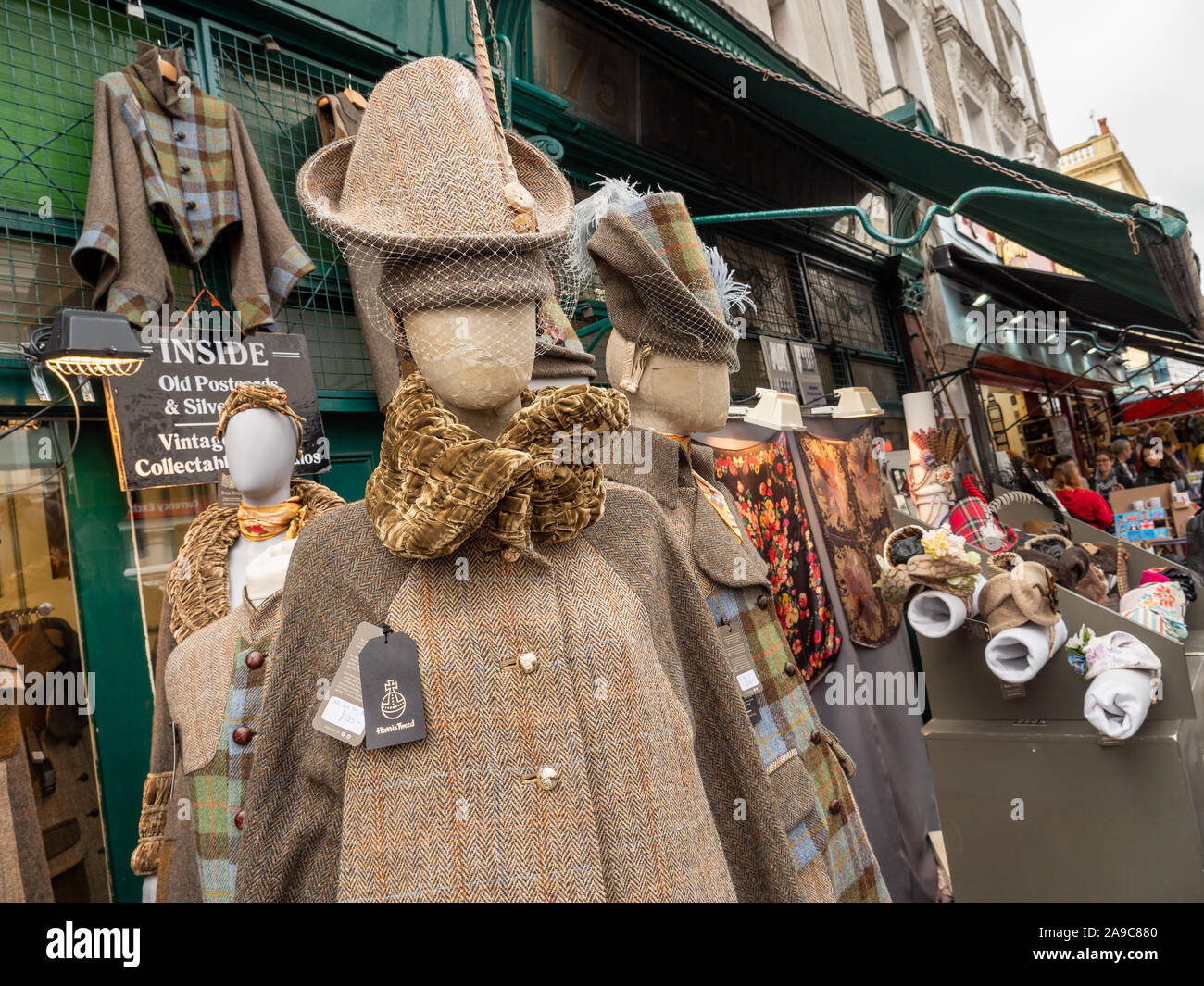 Portobello road market clothes hires stock photography and images Alamy