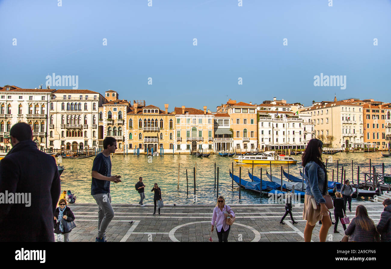 Grand canal venice golden hour hi-res stock photography and images - Alamy