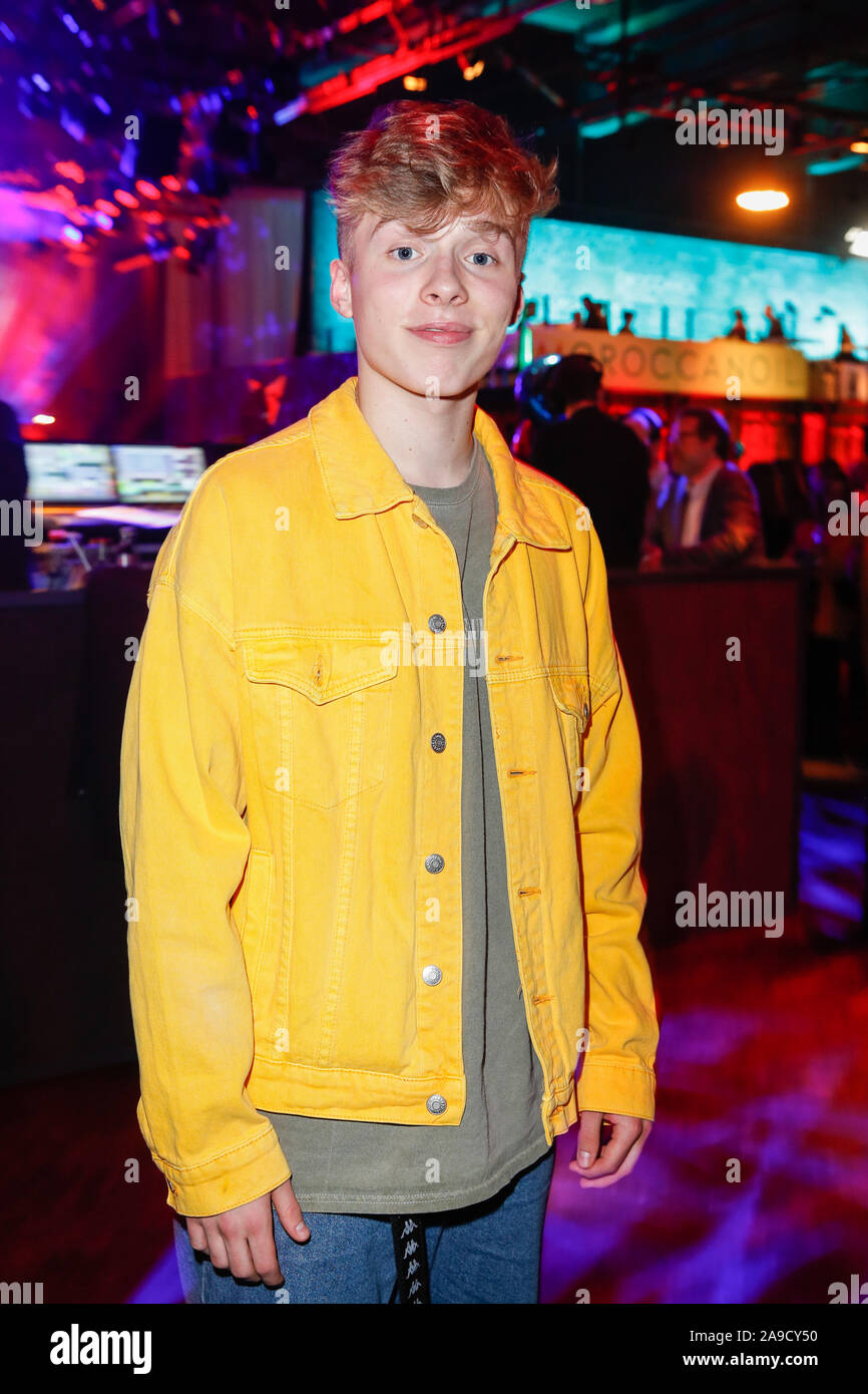 Page 2 At Bunte New Faces High Resolution Stock Photography And Images Alamy