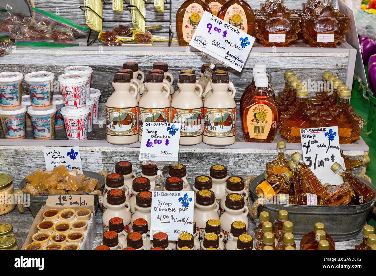 Maple Syrup, Jean-Talon Market, farmers' market in Little Italy, Montreal,  Quebec, Eastern Canada, Canada, North America Stock Photo - Alamy