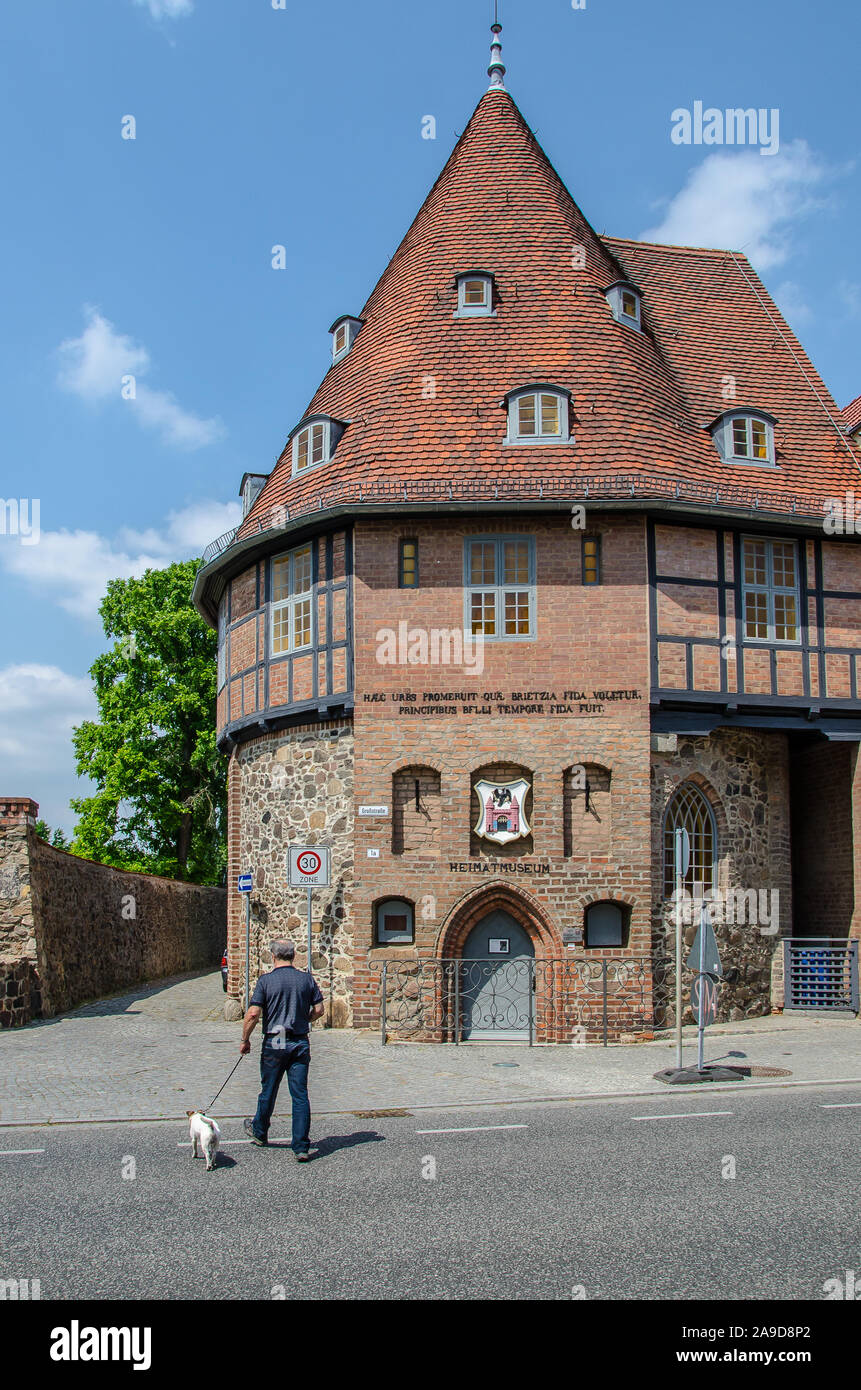 The idyllic town of Treuenbrietzen, with its medieval town Centre, is situated in the northern edge of the glacial land ridge called „Niederer Fläming Stock Photo