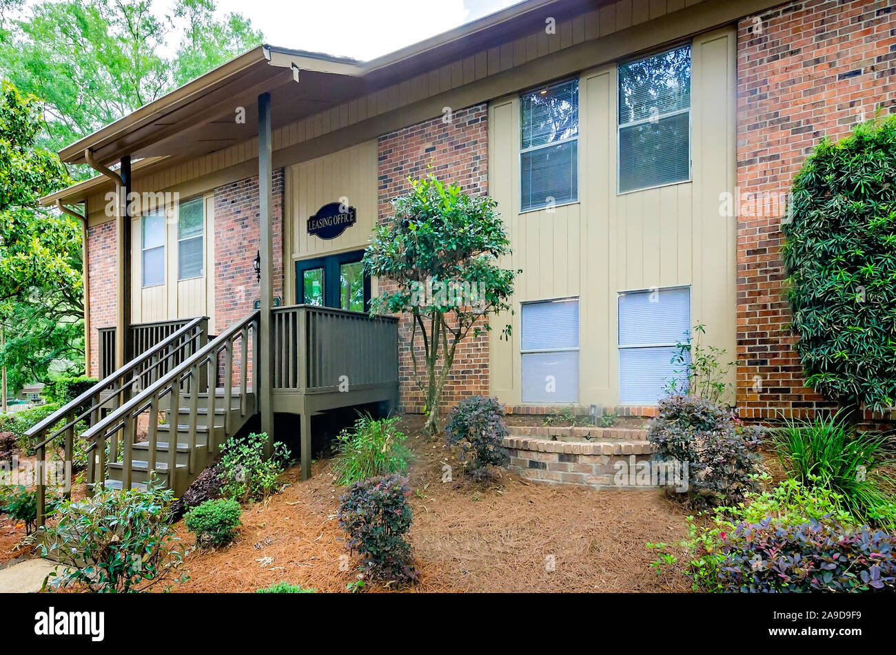 The leasing office residents to Autumn Woods apartment homes