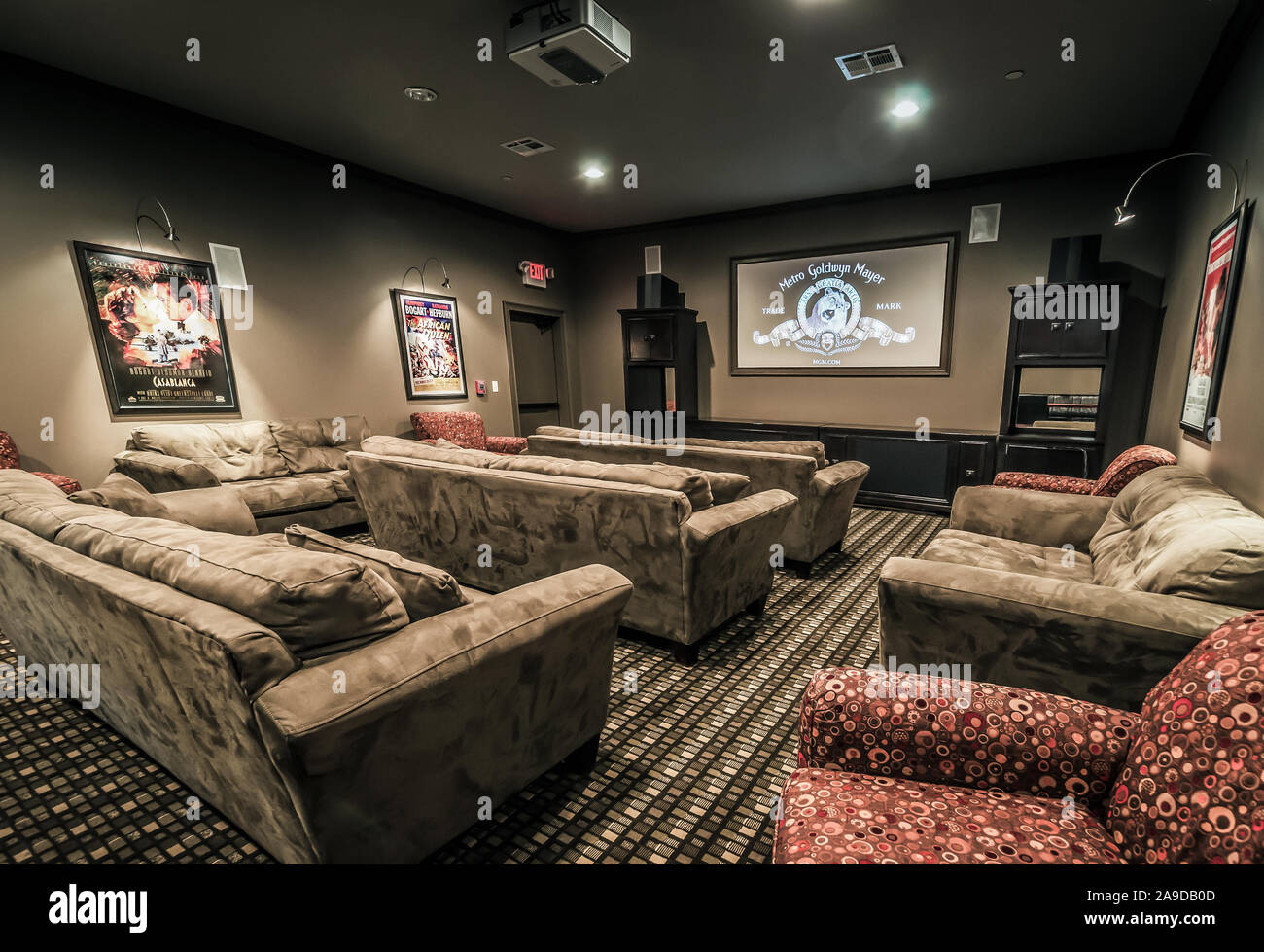 Luxury home theatre hires stock photography and images Alamy