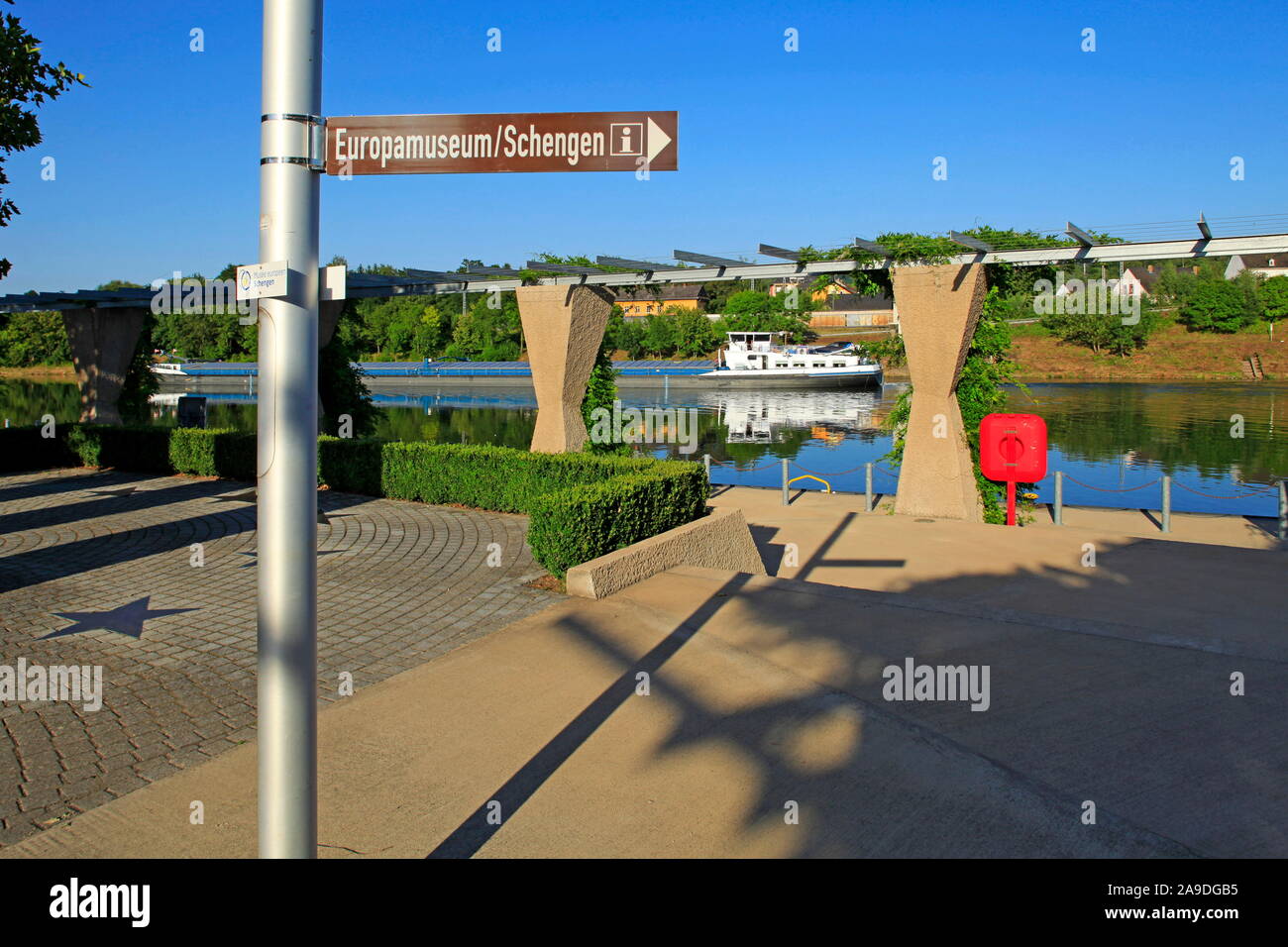 European Monument, Schengen, Canton Remich, Moselle Valley, Grand Duchy of Luxembourg Stock Photo