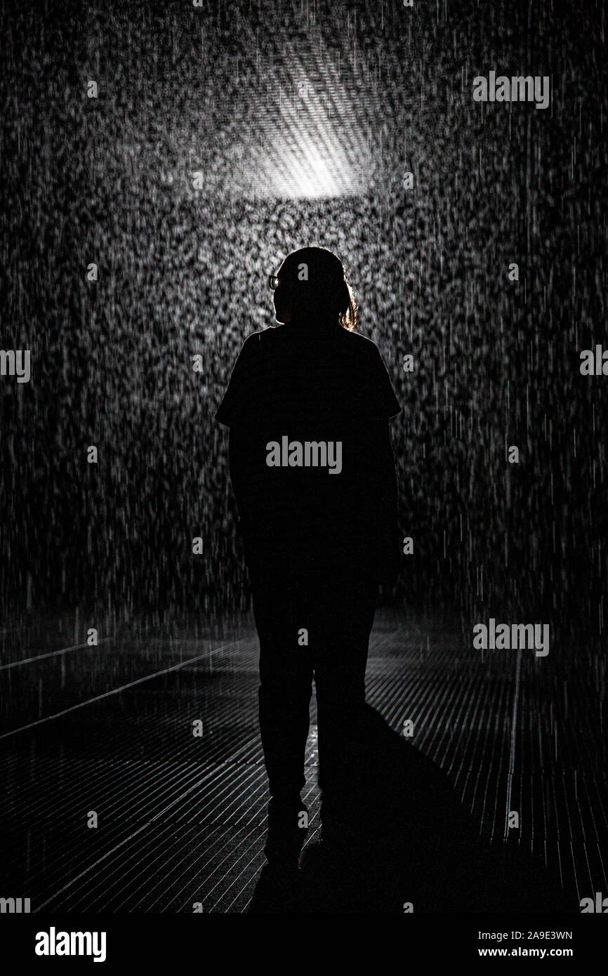 Visitors At The Rain Room In Melbourne Australia Stock