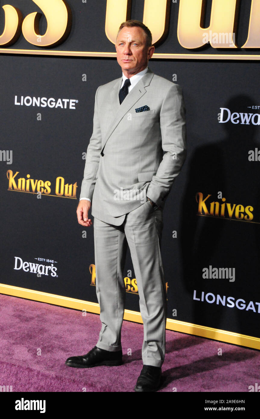 james bond premiere 2019