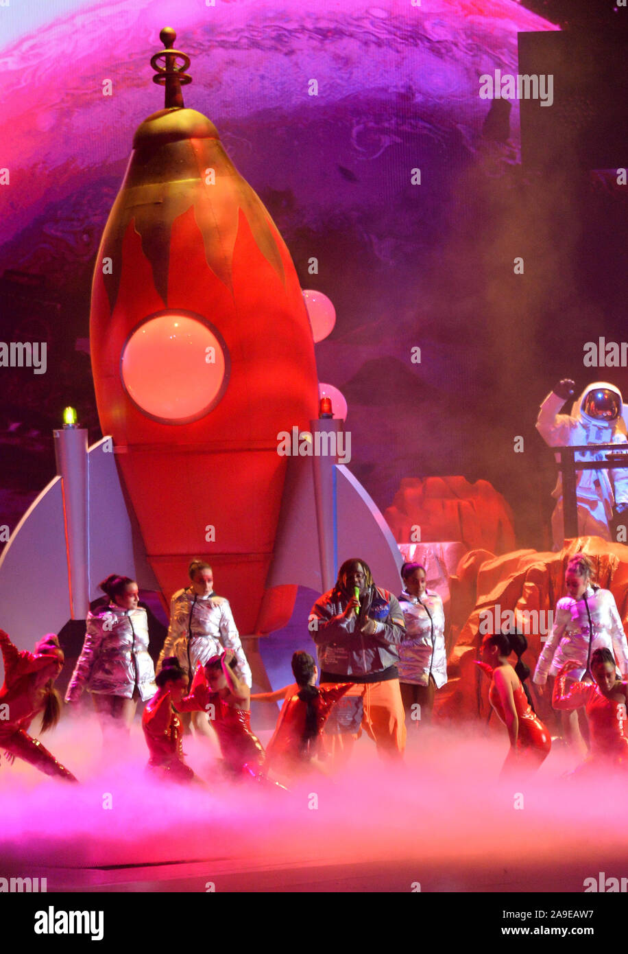 Las Vegas, United States. 14th Nov, 2019. Sech performs a medley of 'Otro Trago & Si te Vas' onstage during the 20th annual Latin Grammy Awards honoring Columbian singer Juanes at the MGM Grand Convention Center in Las Vegas, Nevada on Thursday, November 14, 2019. Photo by Jim Ruymen/UPI Credit: UPI/Alamy Live News Stock Photo