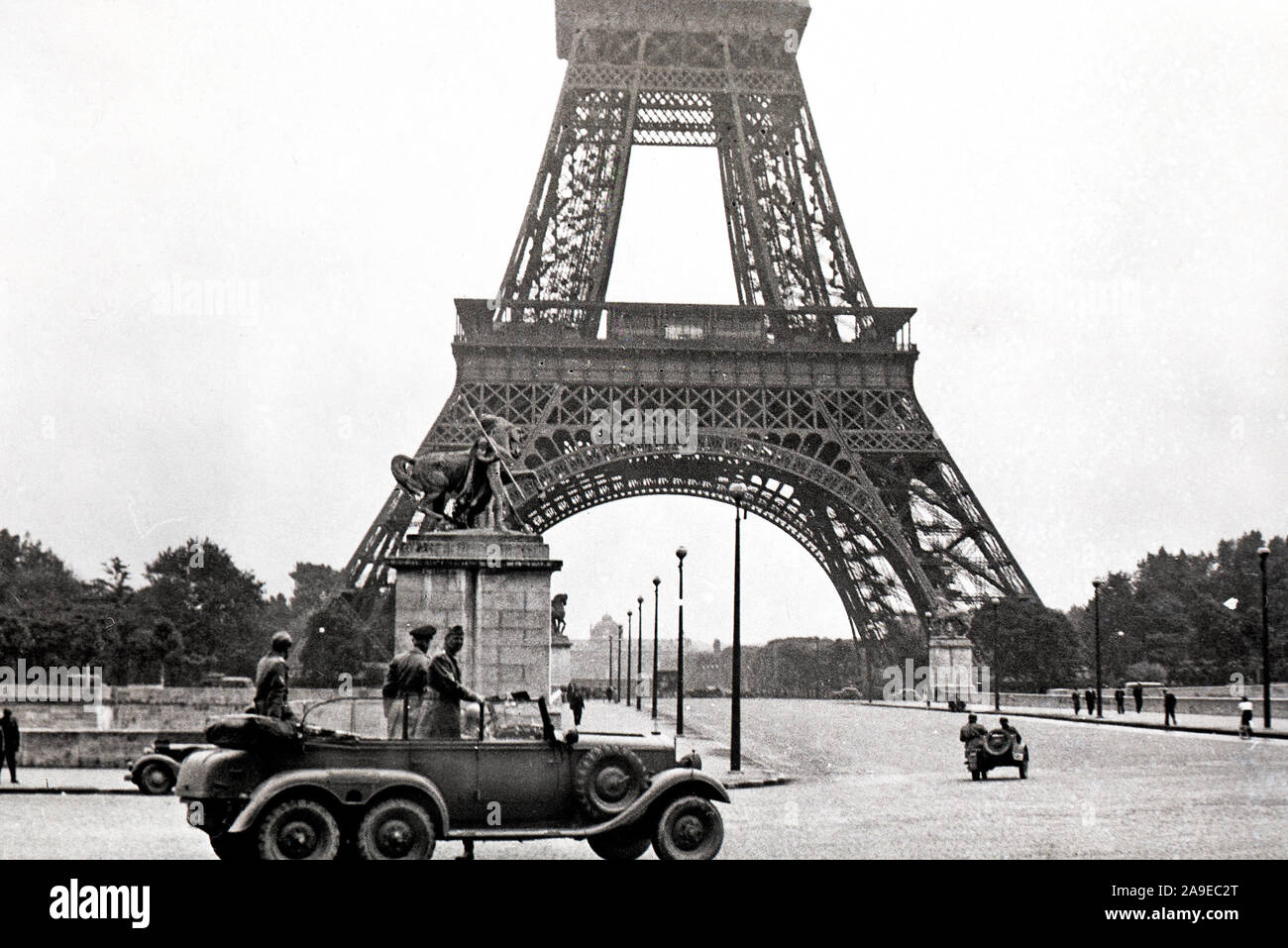 Eva Braun Collection (osam) - German troops passing the Eifel Tower in Paris France ca. late 1930s or early 1940s Stock Photo