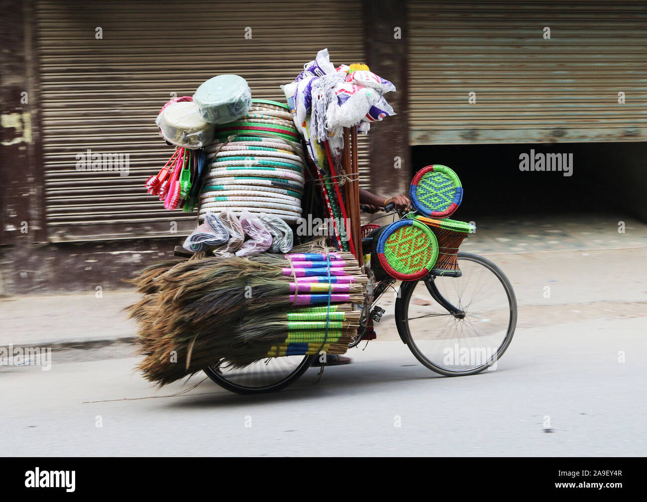Street trader on bike, Thamel, Kathmandu, Nepal Stock Photo