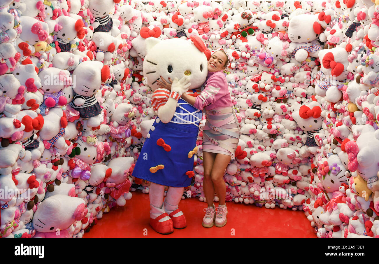 Hello kitty teddy cheap bear human size