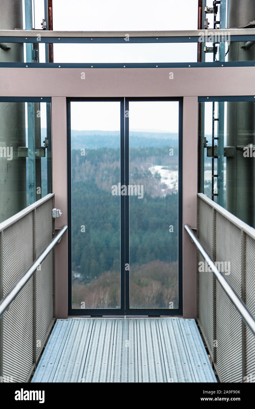 Outdoor Glass Elevator High Resolution Stock Photography and Images Alamy