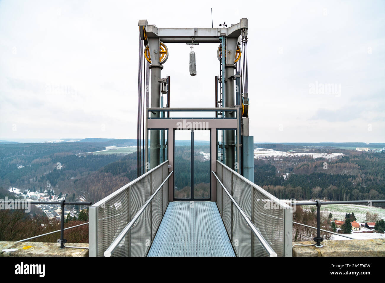 Glass Elevator High Resolution Stock Photography and Images Alamy