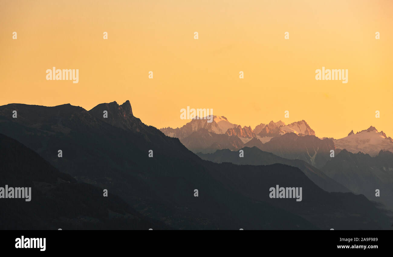 Ancient mountain range hi-res stock photography and images - Alamy