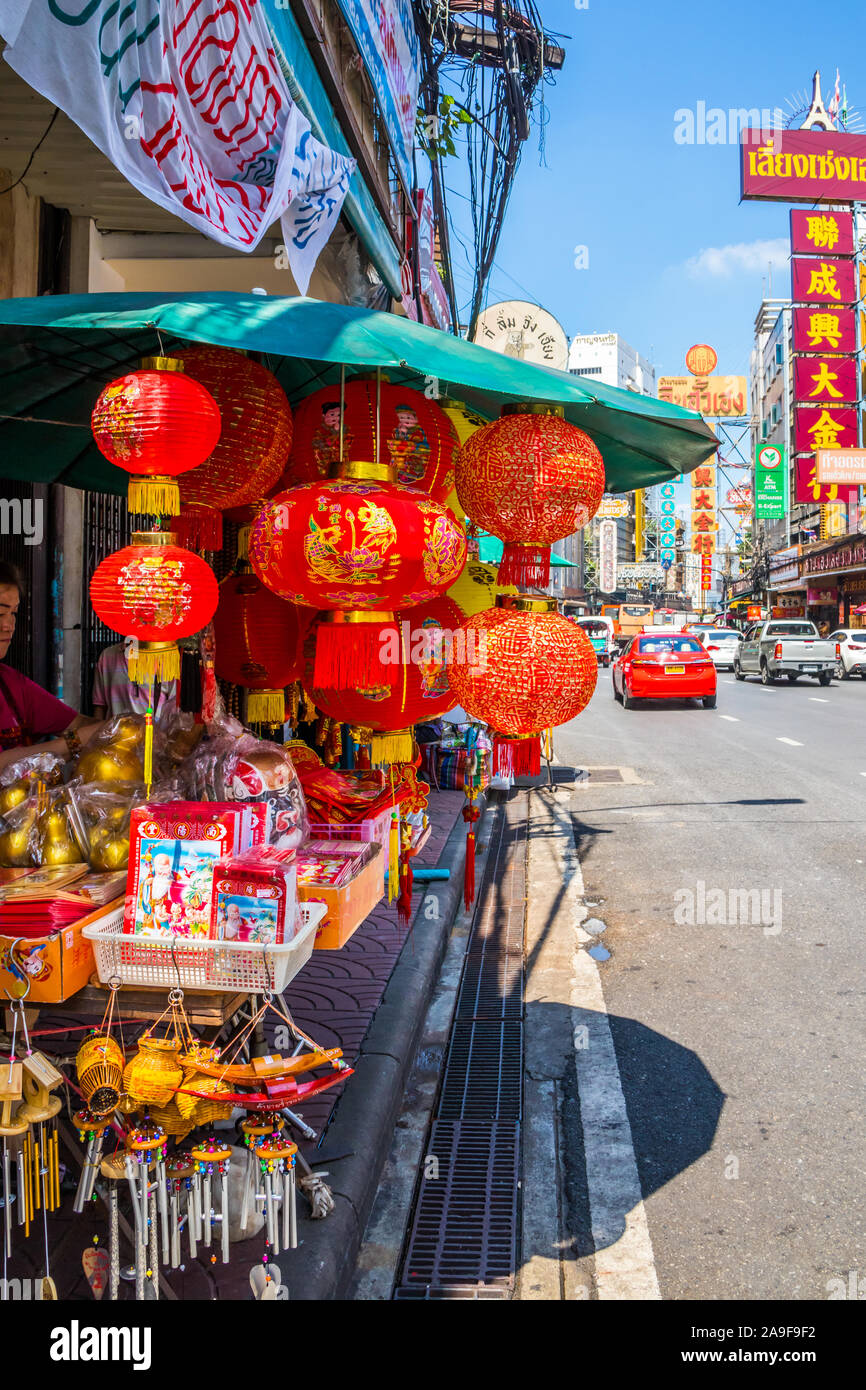 Bangkok, Thailand - September 25th 2018: Street stall selling chinese lanterns on Yaowarat Road. This is the main thoroughfare through Chinatown. Stock Photo