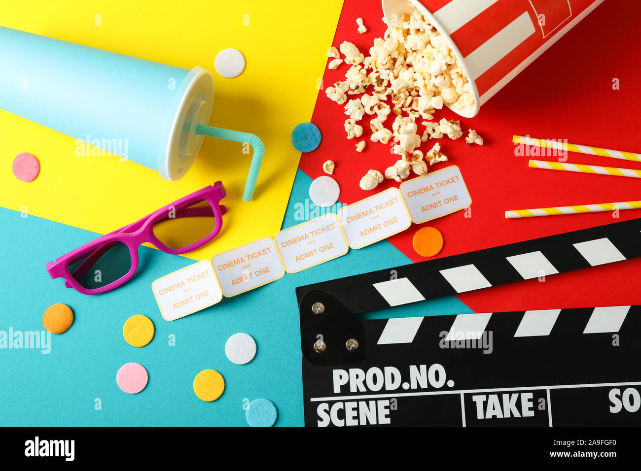 Movie snack hires stock photography and images Alamy