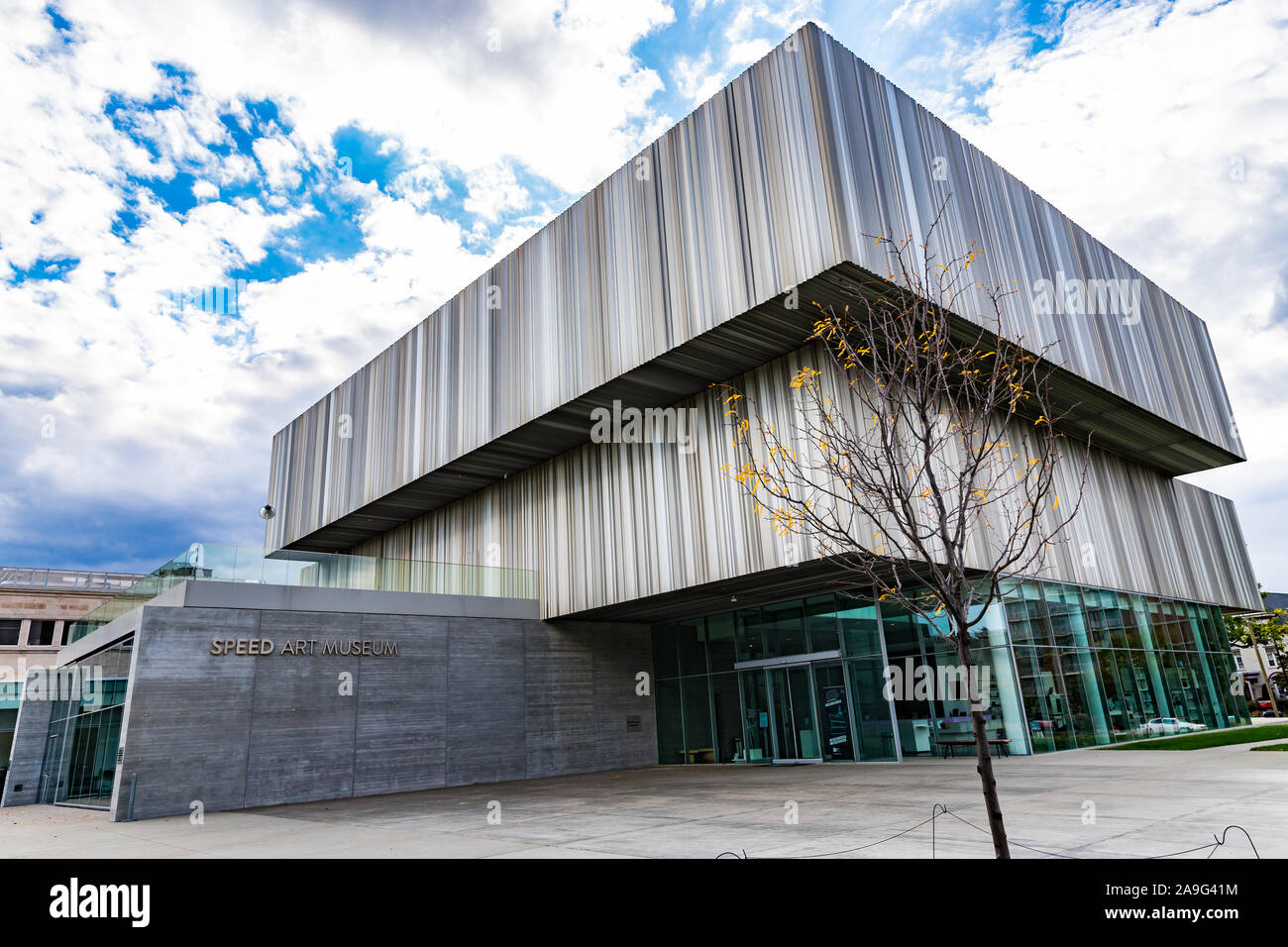 LOUISVILLE, KY -30 MAY 2020- View of the Speed Art Museum located at the  University of Louisville in Kentucky, United States Stock Photo - Alamy
