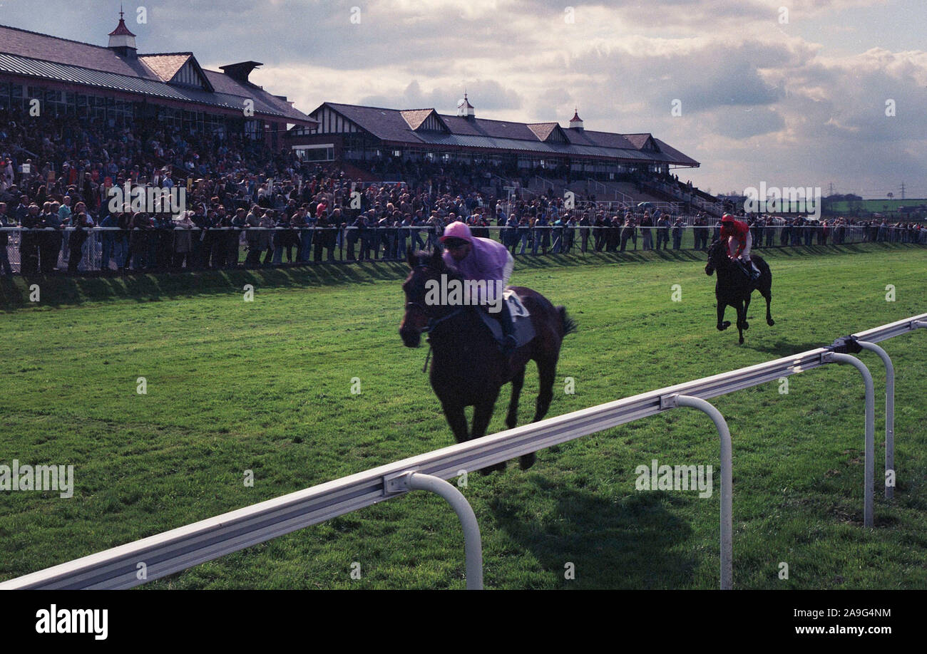 1989, Horse race meeting at Pontefract race track, West Yorkshire