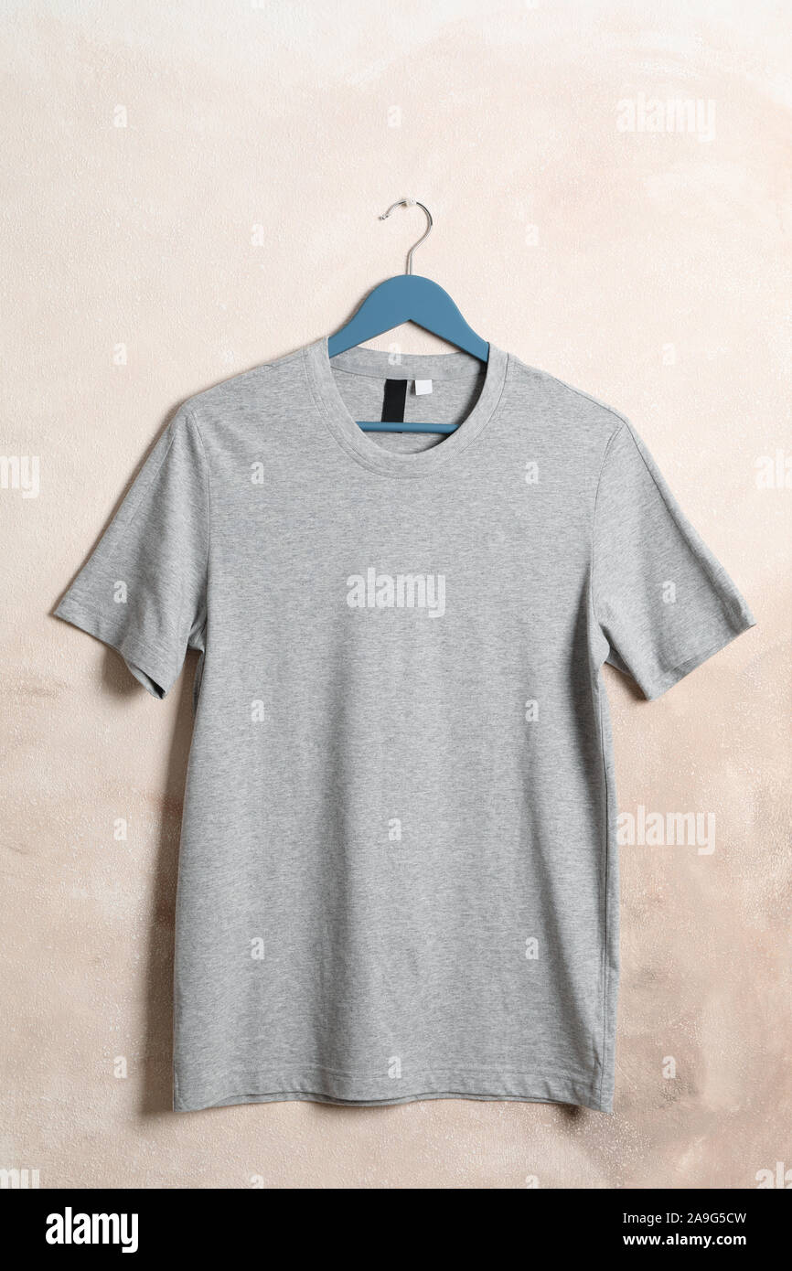 blank gray t shirt