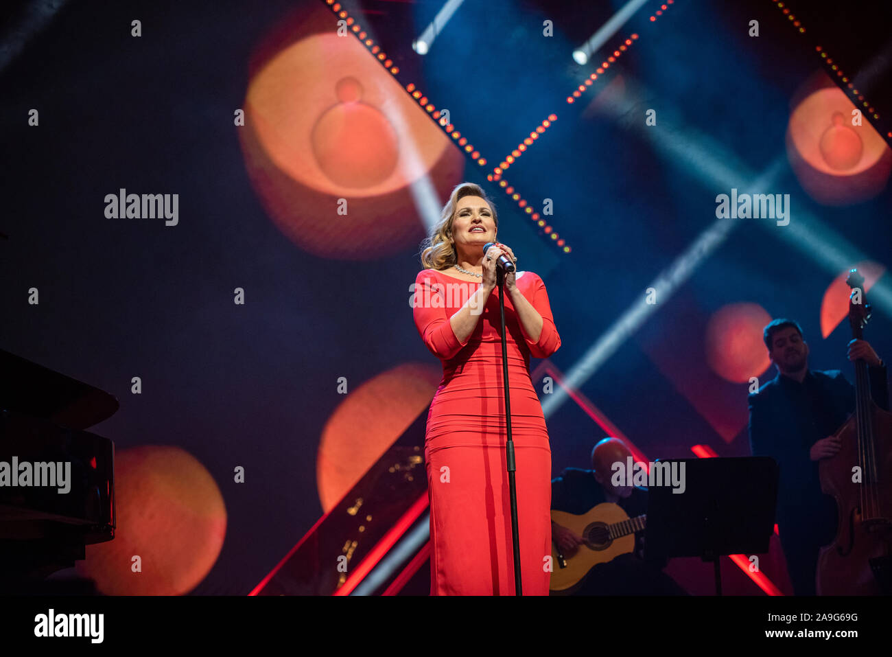 Barcelona España 2019 premios ondas, la actuación de Ainhoa Arteta Barcelona España 2019 premios ondas, la actuación de Ainhoa Arteta