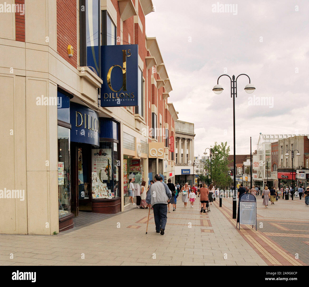 Sutton town centre High Resolution Stock Photography and Images - Alamy