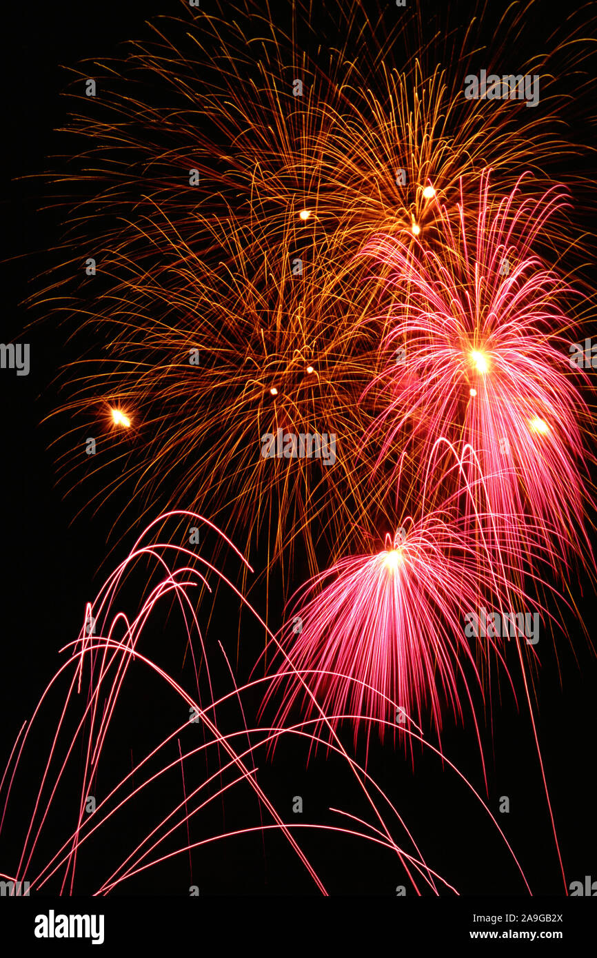 Feuerwerk - Leuchtraketen - Frankreich-Paris Stock Photo