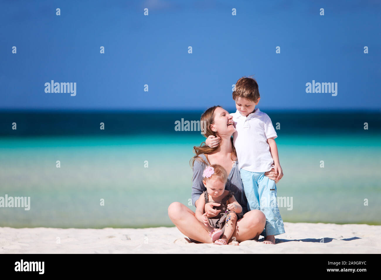 Boracay, Phillippinen, Insel, Familie am Strand, Stock Photo