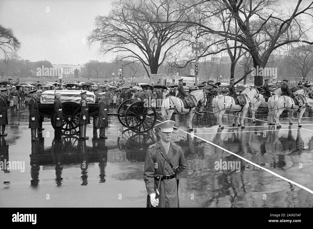 General Douglas MacArthur Military Funeral Procession, Washington, D.C., USA, photograph by Thomas J. O'Halloran, April 8, 1964 Stock Photo