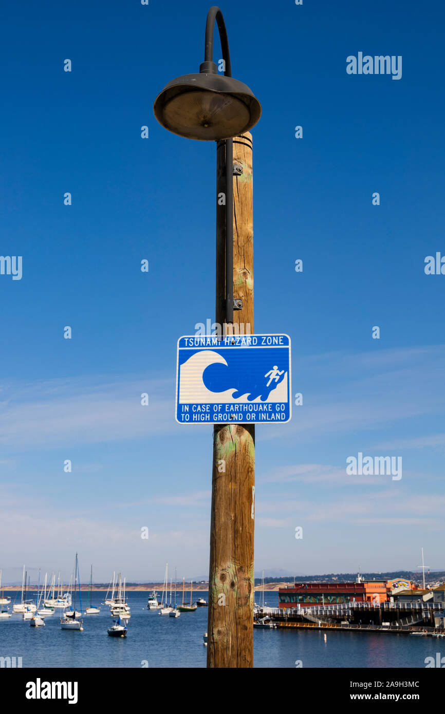 Tsunami in monterey ca