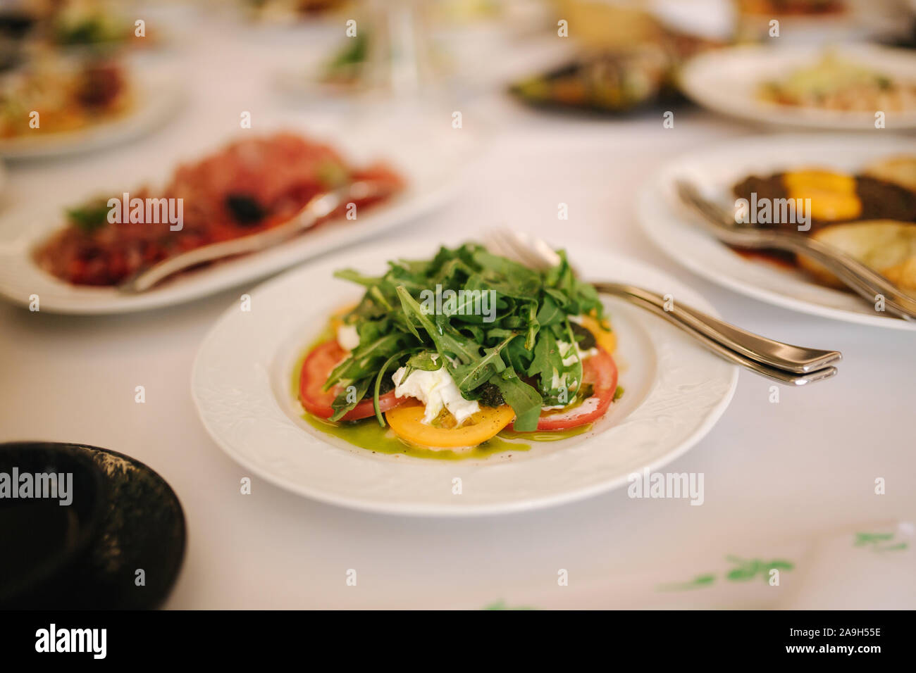 Avocado in salads hires stock photography and images Alamy