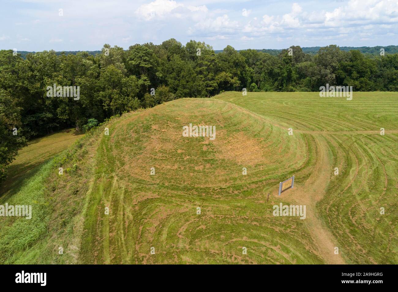 the Natchez Trace Parkway Mississippi MS also known as the "Old Natchez ...
