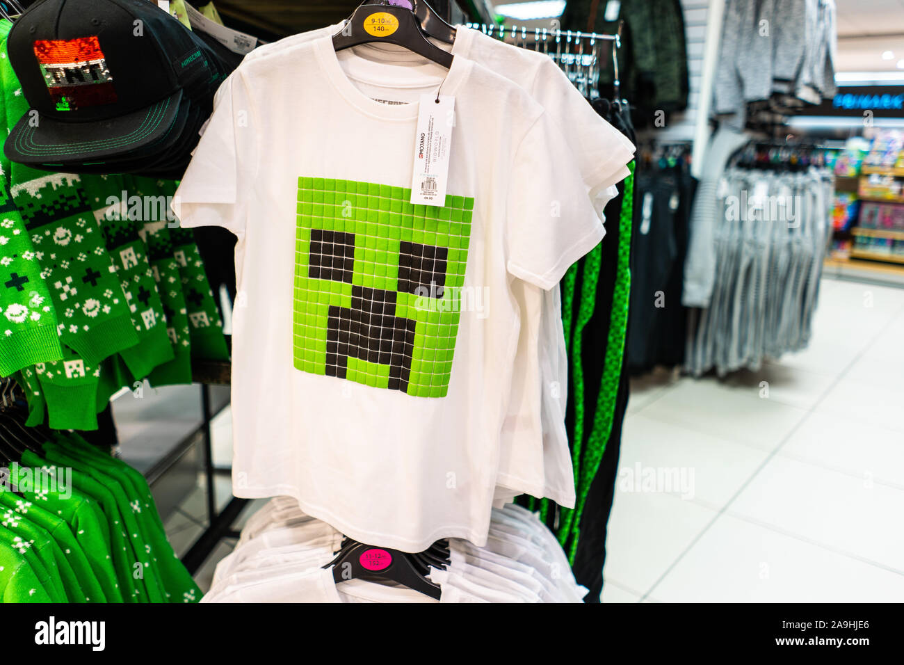 Minecraft t shirt hi-res stock photography and images - Alamy