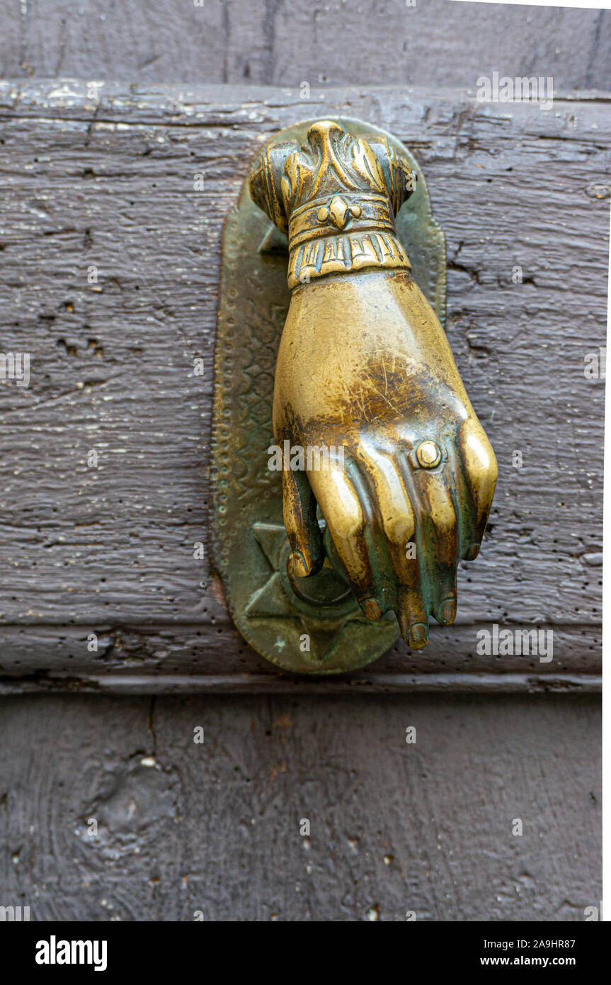 Lion Head Shaped Brass Door Knocker - Photos By