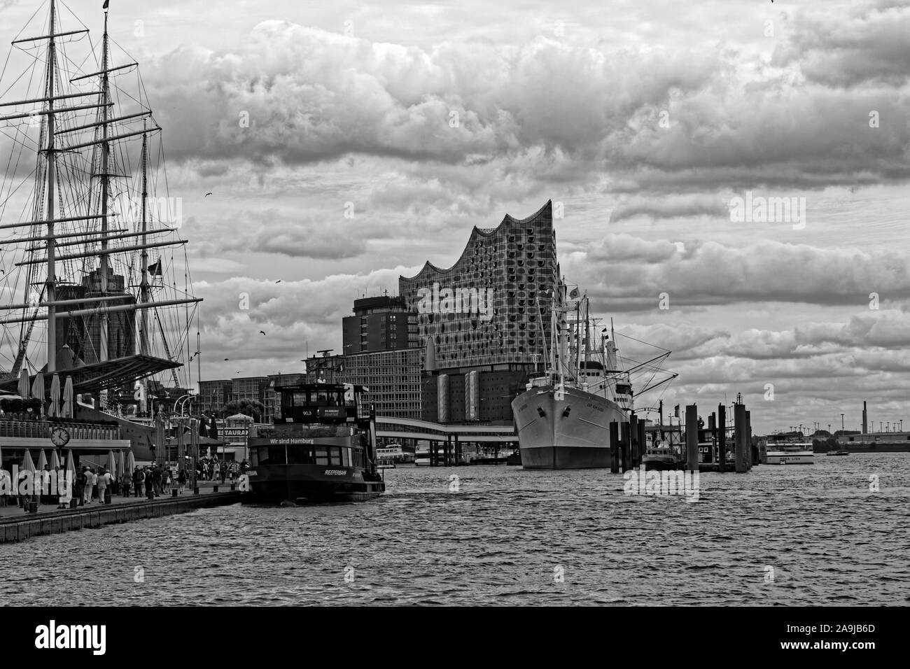 Hamburg, Hafenansicht Segelschiff Stock Photo