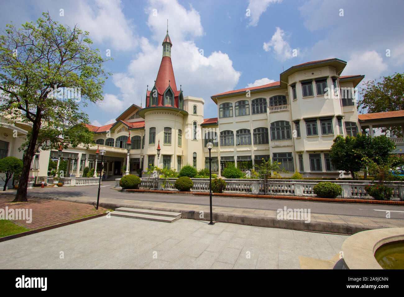 A look at the front entrance area at the Phayathai Palace in Bangkok, Thailand. Stock Photo