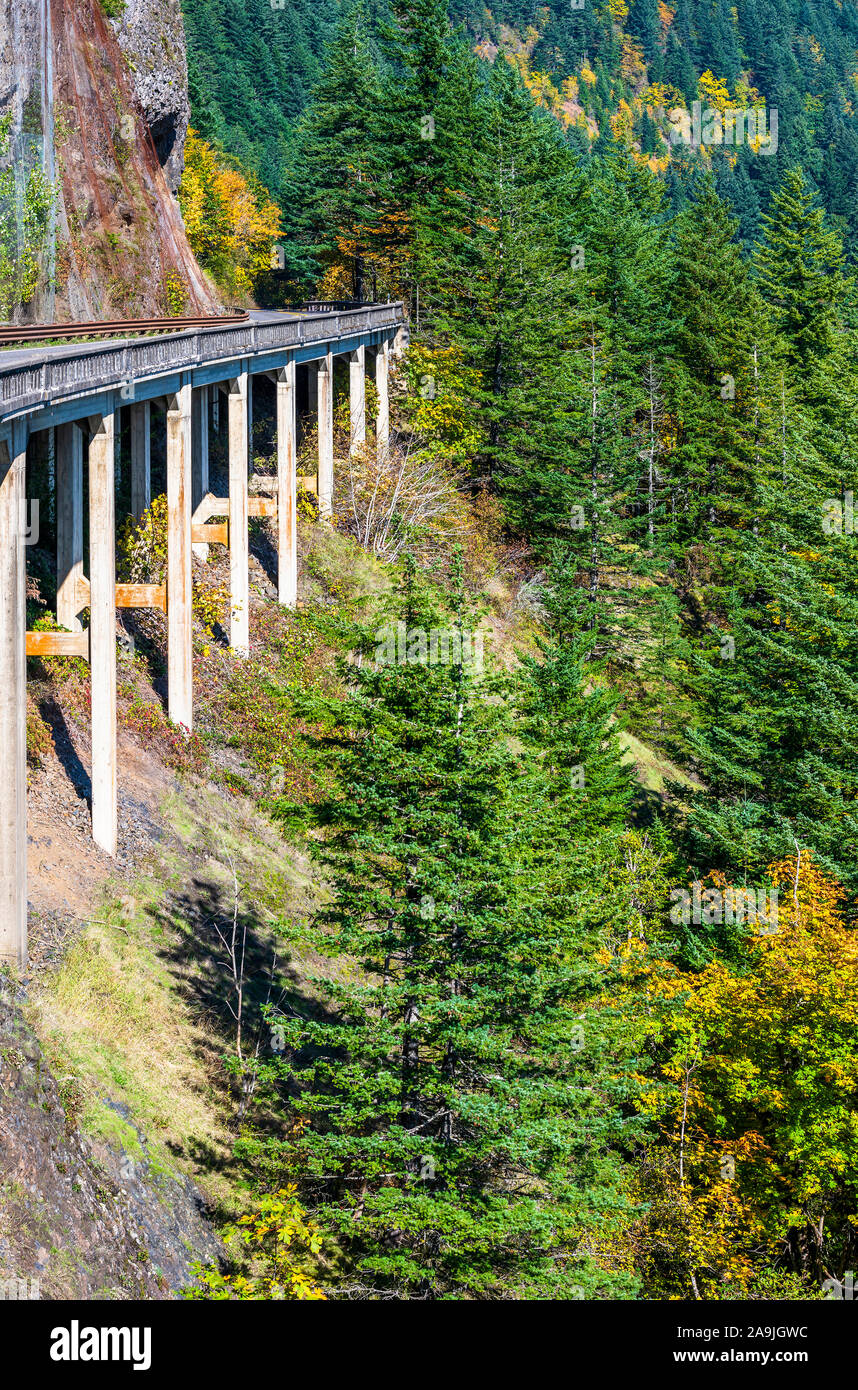 A mesmerizing landscape that attracts tourists with a road over a