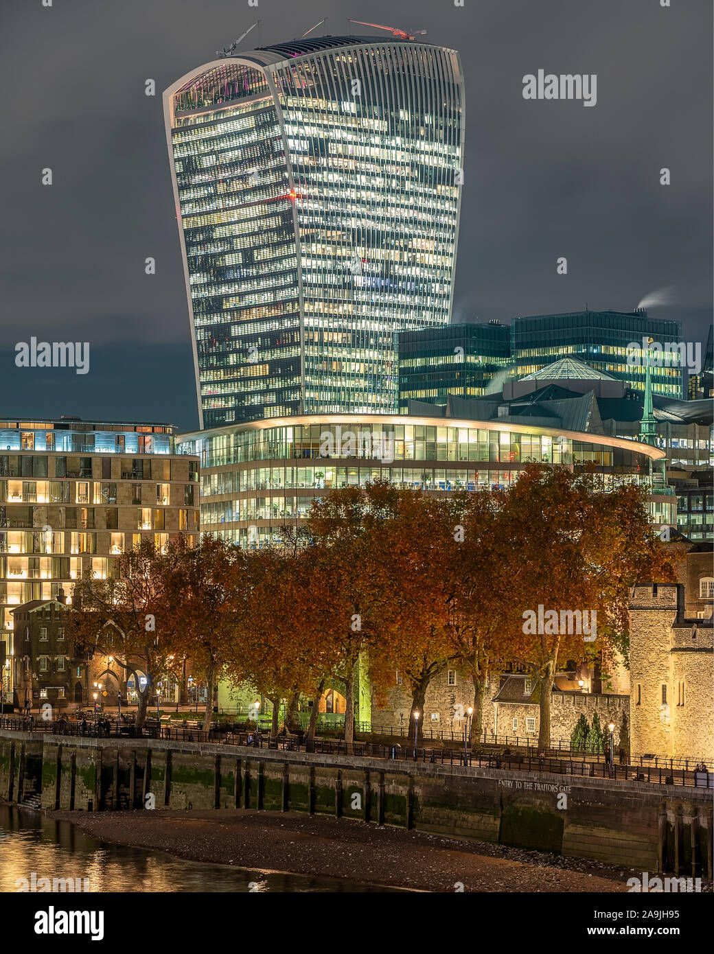 Headquarters london district hi-res stock photography and images - Alamy