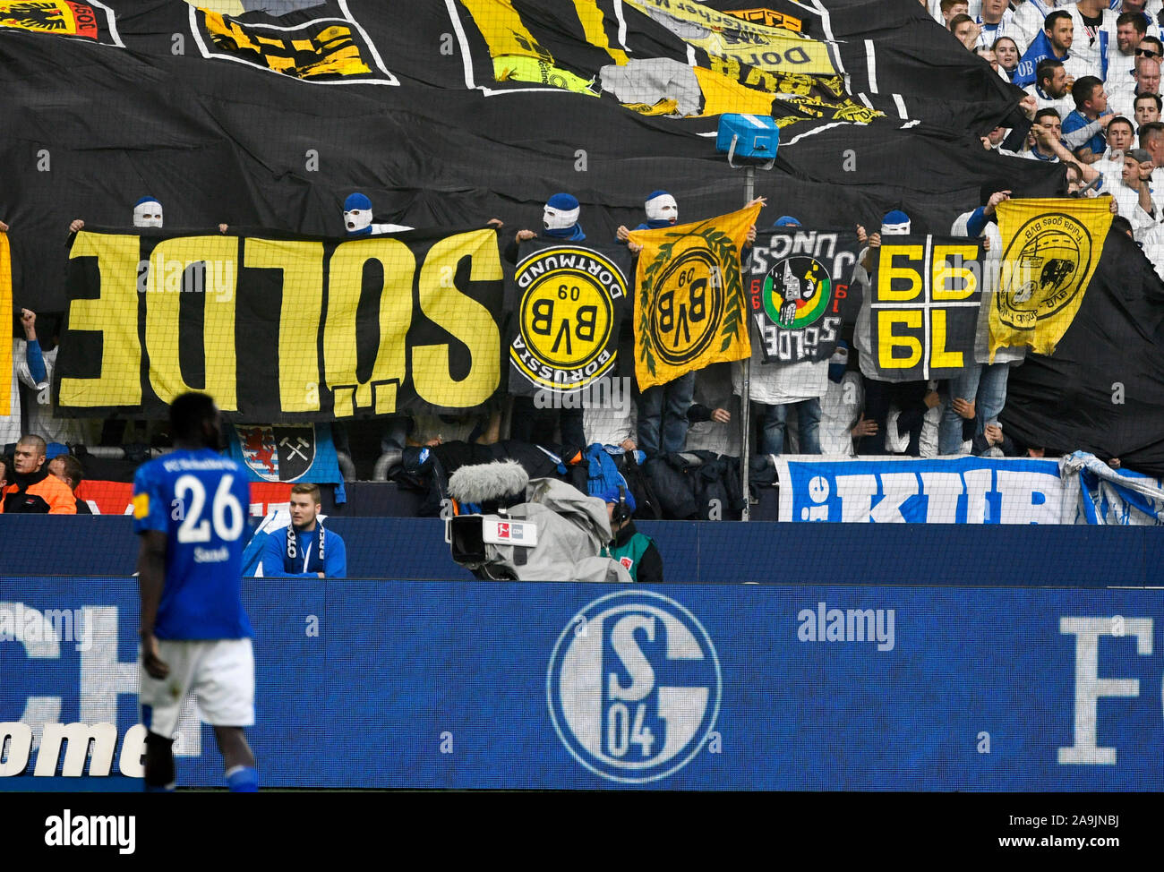 Football Fans Schalke 04 Show High Resolution Stock Photography And Images Alamy