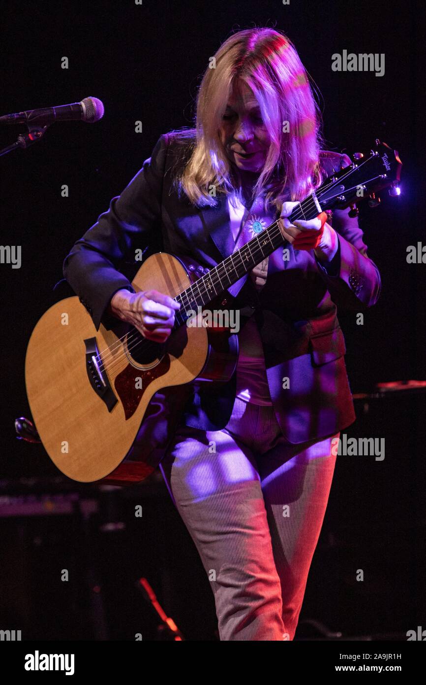 Rickie Lee Jones performs on stage at Fabrique on November 15, 2019 in Milano, Italy Stock Photo