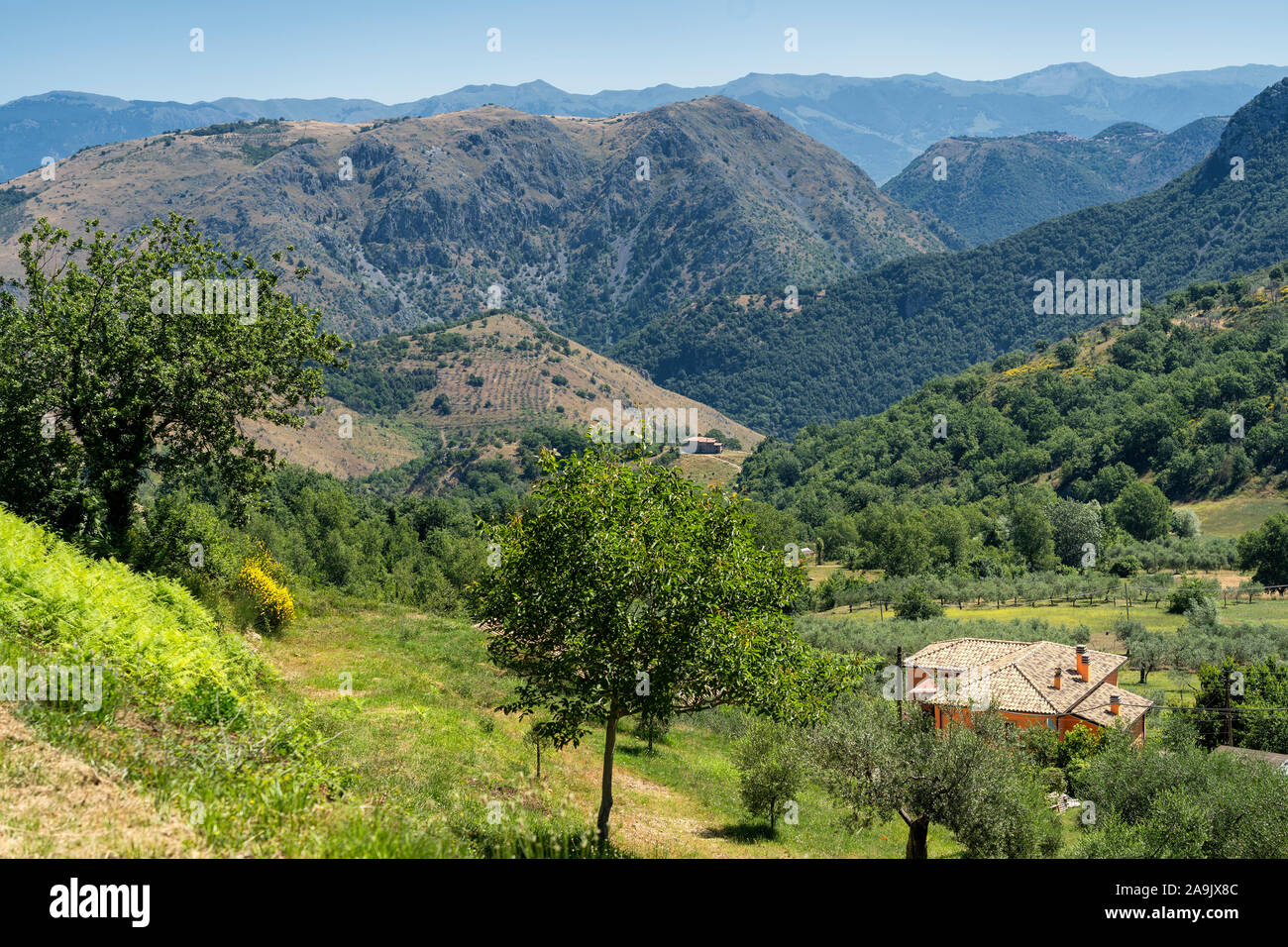 Ciociaria, Frosinone, Lazio, Italy: summer landscape near Roccasecca with the mountains of Volsci Stock Photo