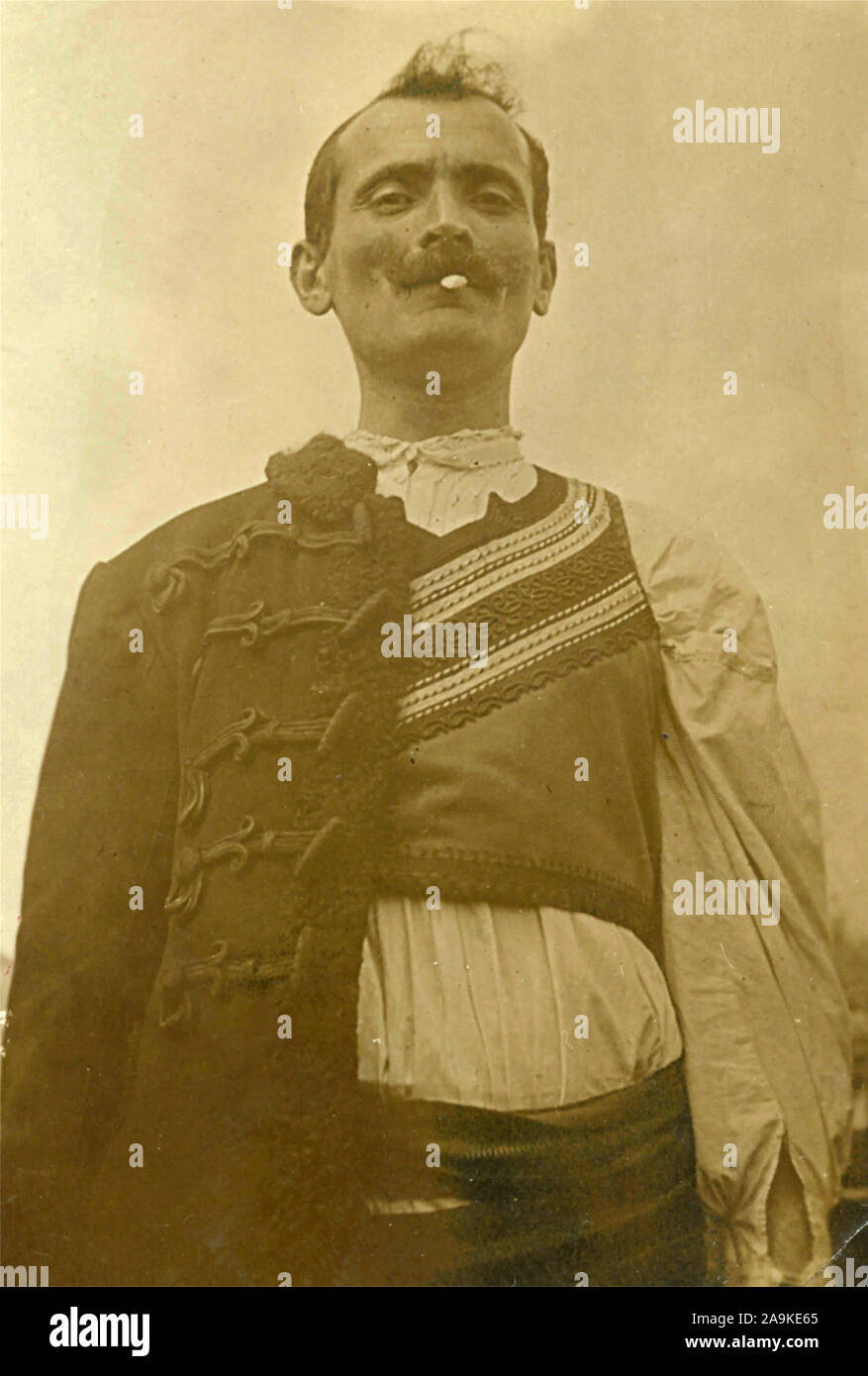 eastern european traditional dress