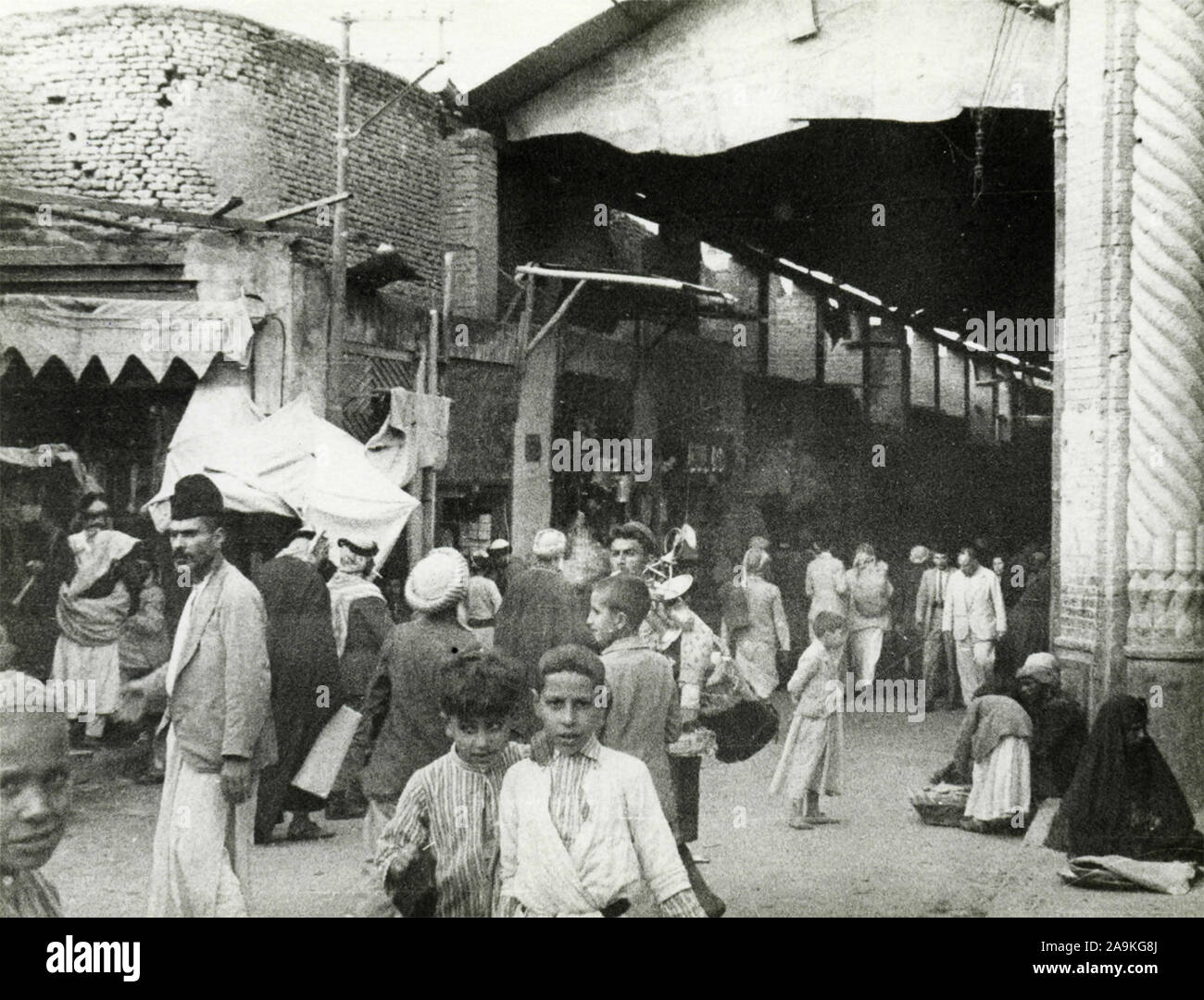 The entrance to the bazaar Atatir in Baghdad, IRAQ Stock Photo Alamy