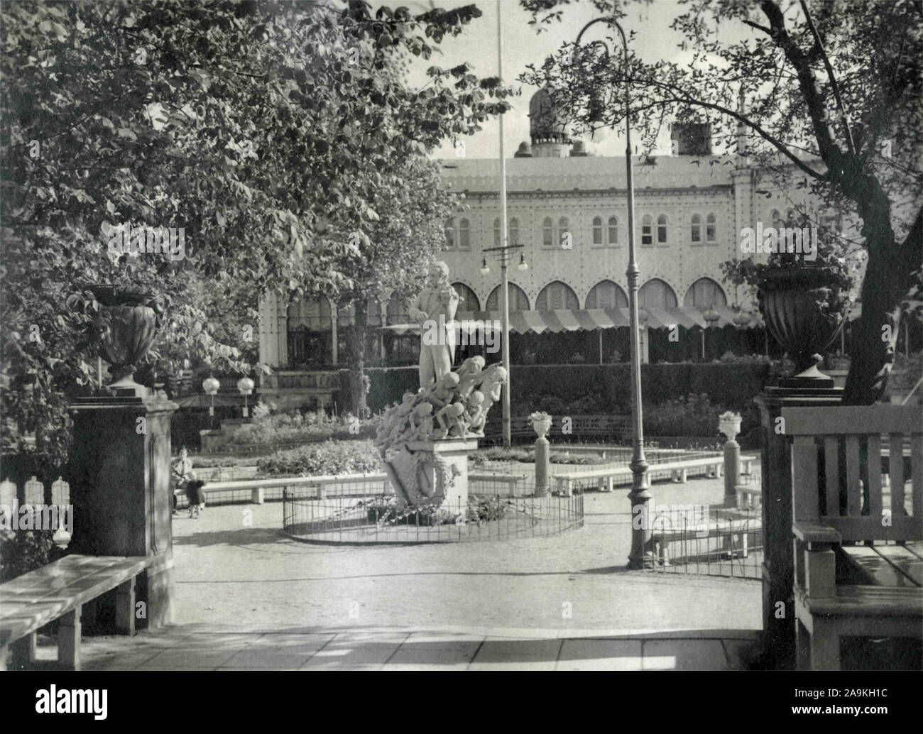 Tivoli view hi-res stock photography and images - Alamy