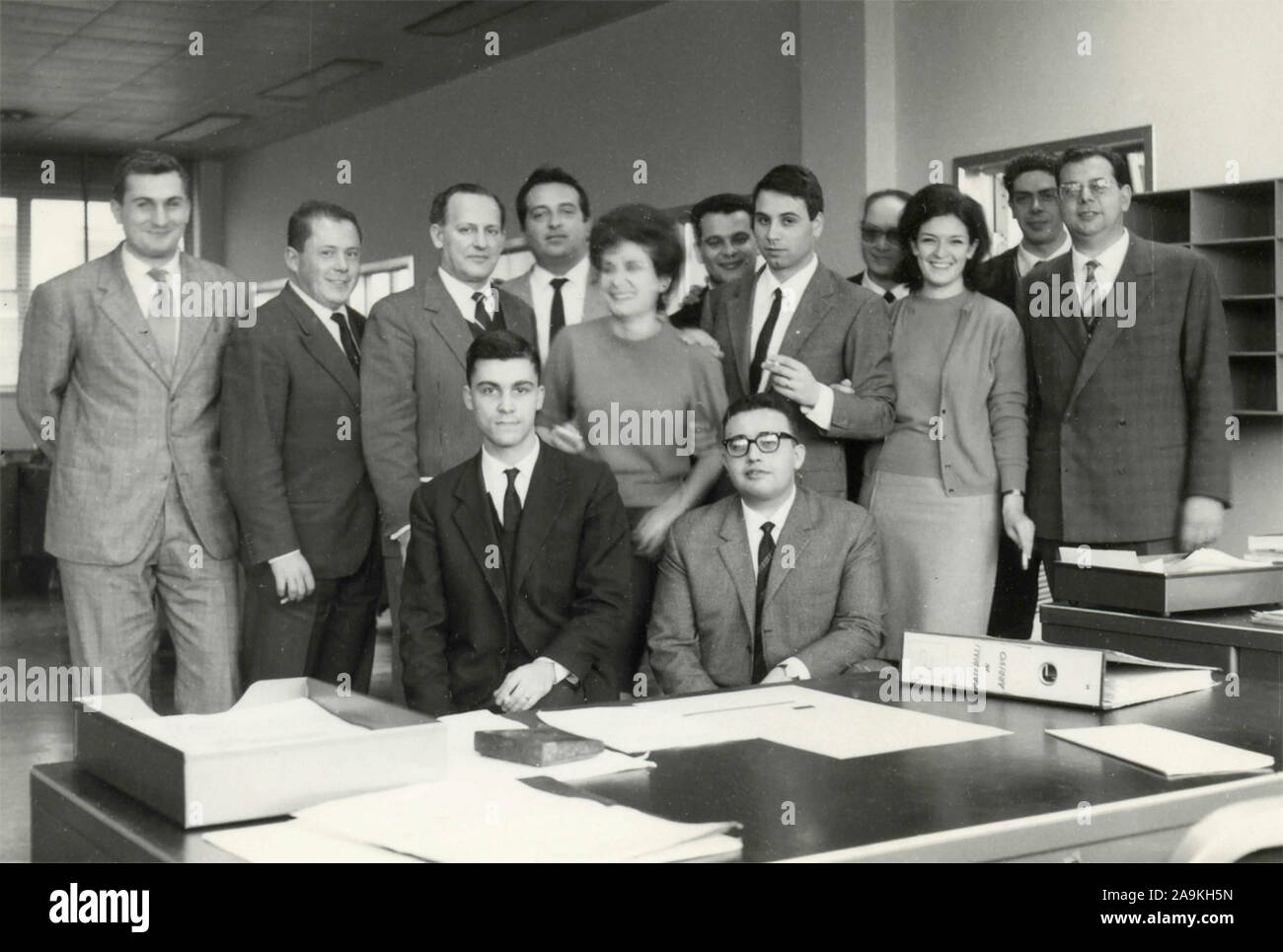 1960s italy workers hi-res stock photography and images - Alamy