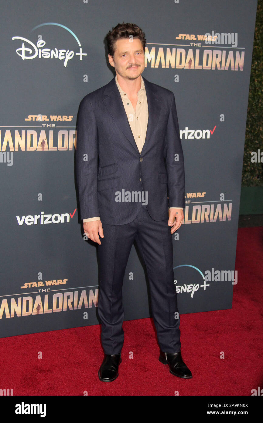 Pedro Pascal 11/13/2019 “The Mandalorian” Premiere held at the El Capitan  Theatre in Hollywood, CA Photo: Cronos/Hollywood News Stock Photo - Alamy