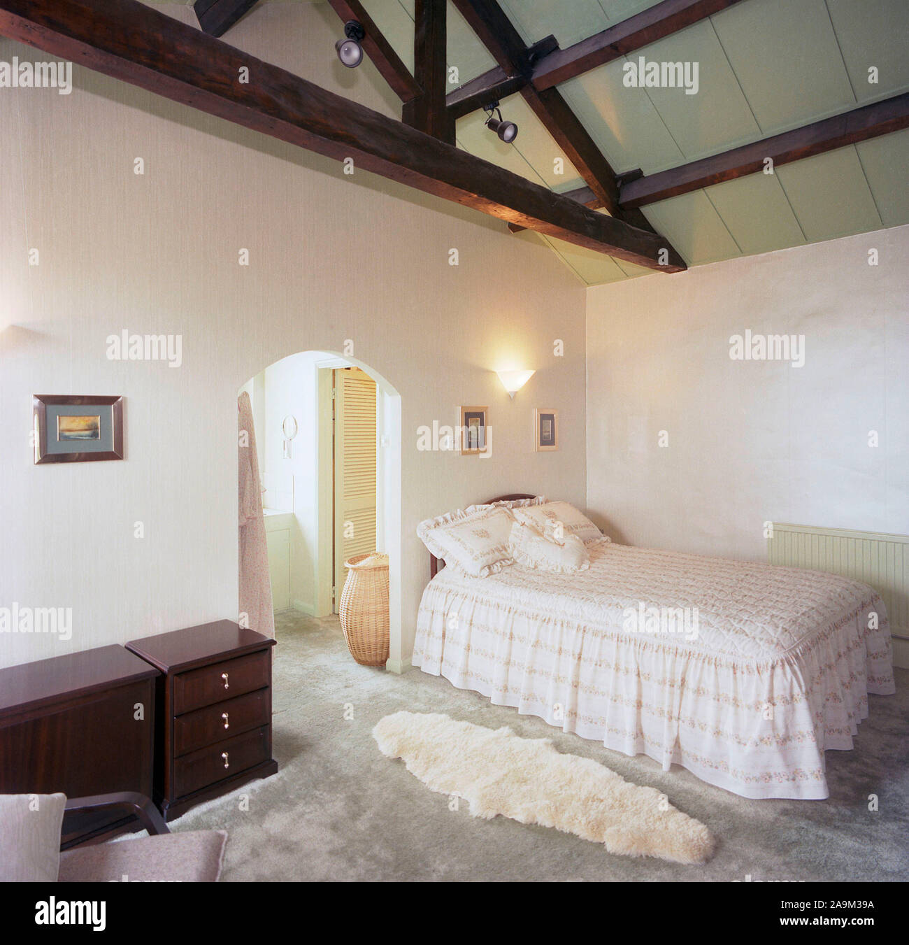Bedroom interior 1980s hi-res stock photography and images - Alamy