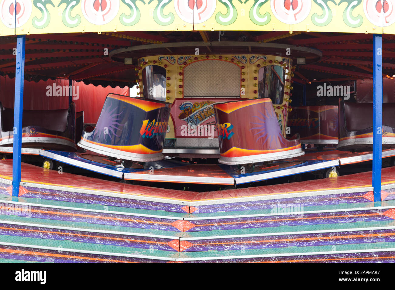 fairground ride the Waltzer on the beach at Great Yarmouth Stock Photo