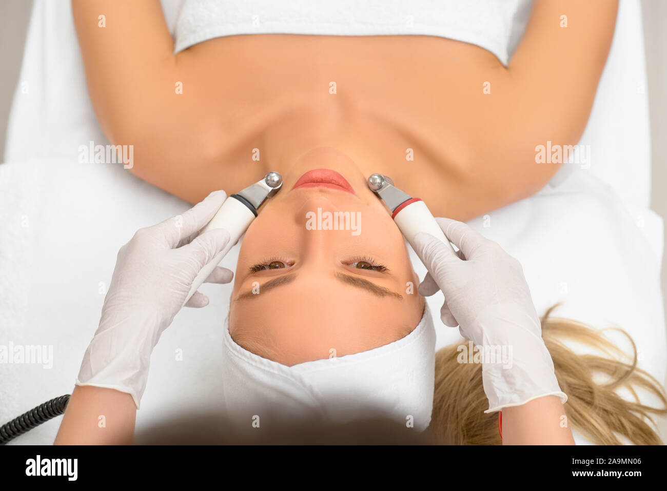Esthetic procedure hi-res stock photography and images - Alamy